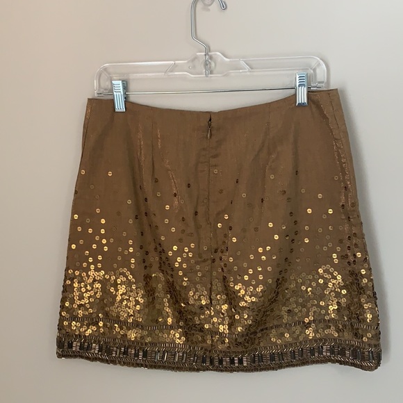 Jennifer Lopez Embellished Tan Mini Skirt Size 6 - Picture 3 of 9